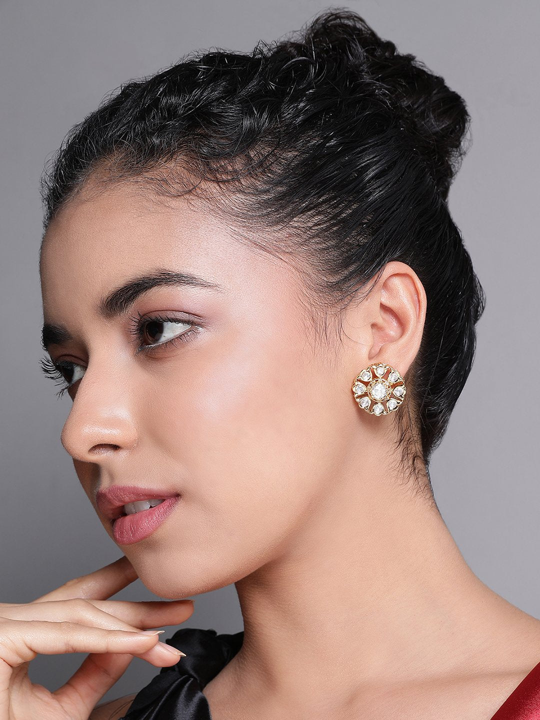 LE NAVA KUNDAN STUDS jewellery in 24K gold plating | XAGO Luxe