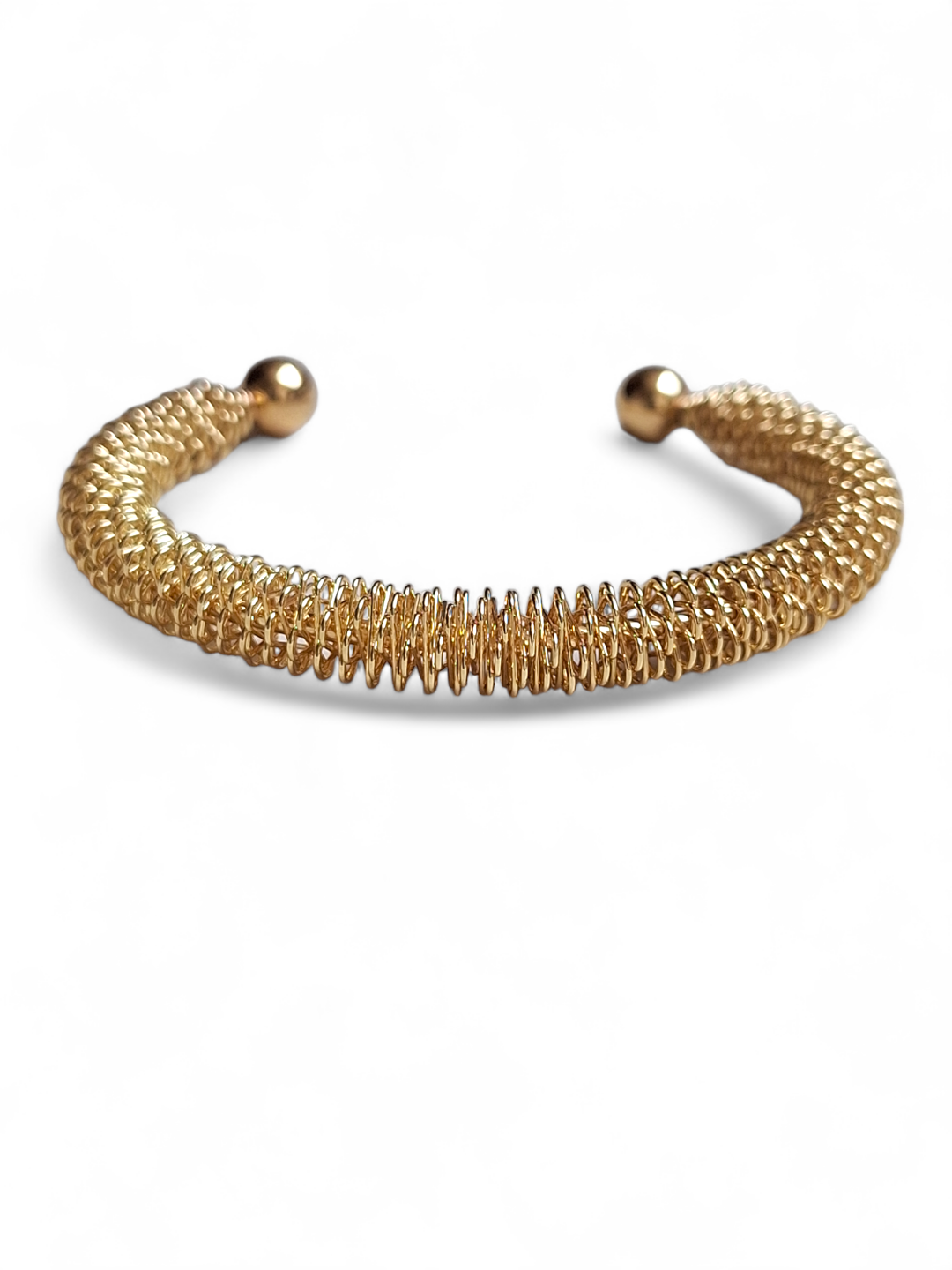LE CRISTINA GOLD PLATED CUFF BRACELET jewellery in 24K gold plating | XAGO Luxe