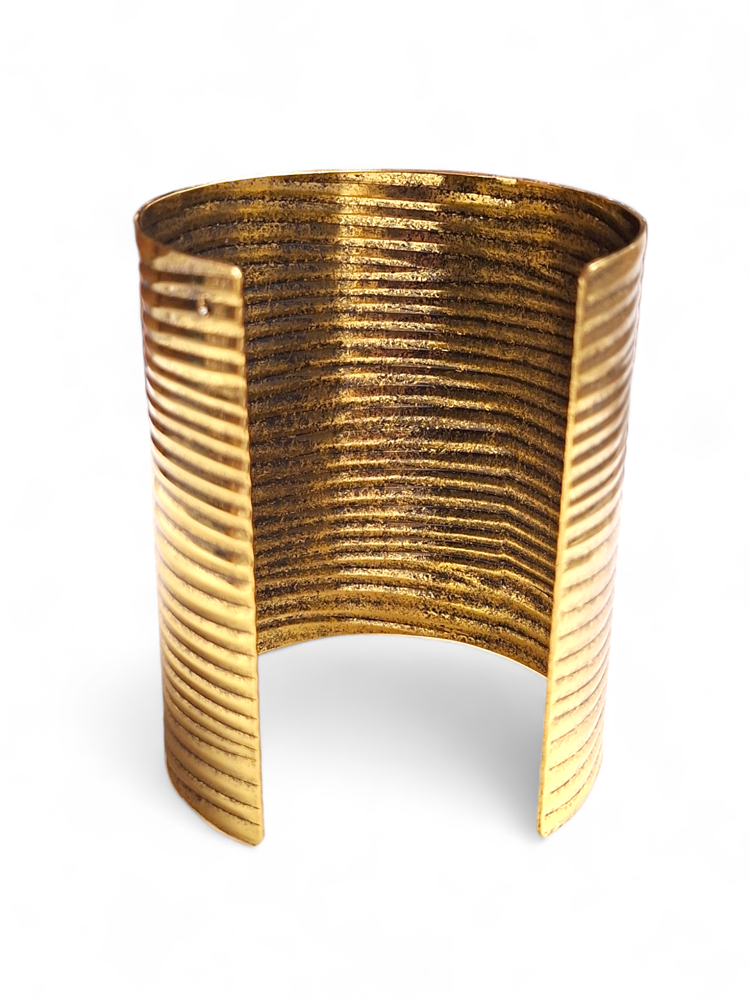 LA ARKA GOLD PLATED HANDCUFFS jewellery in 24K gold plating | XAGO Luxe