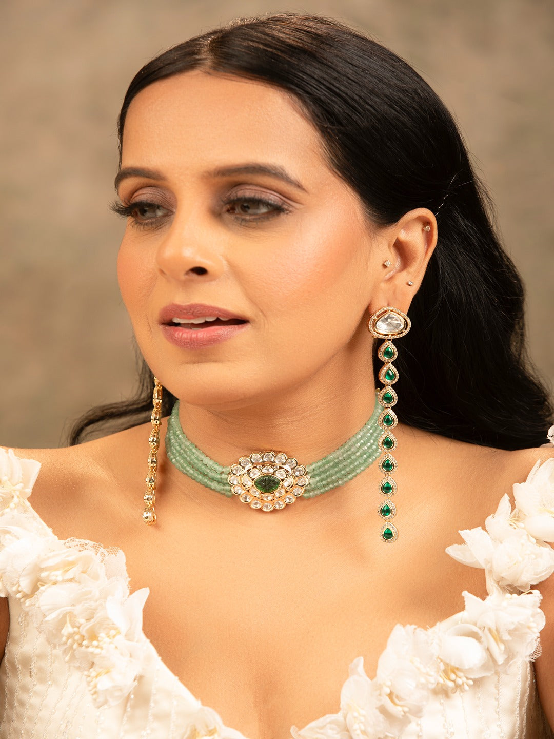 Varnika green chokar set