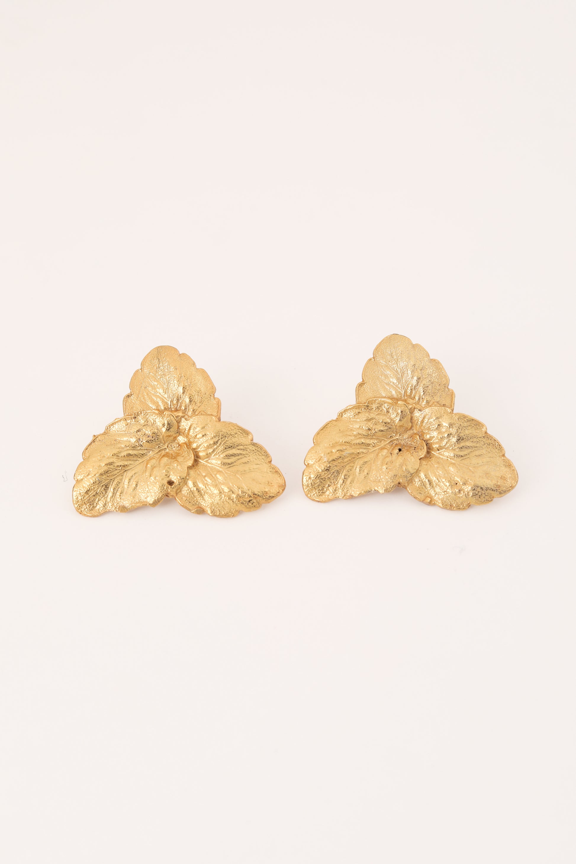 Rosette Studs jewellery in 24K gold plating | XAGO Luxe