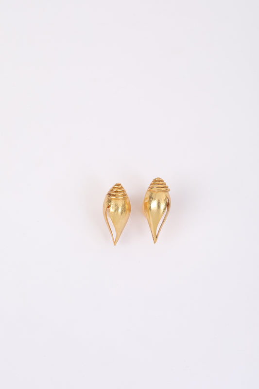 Twist of Gold Studs jewellery in 24K gold plating | XAGO Luxe