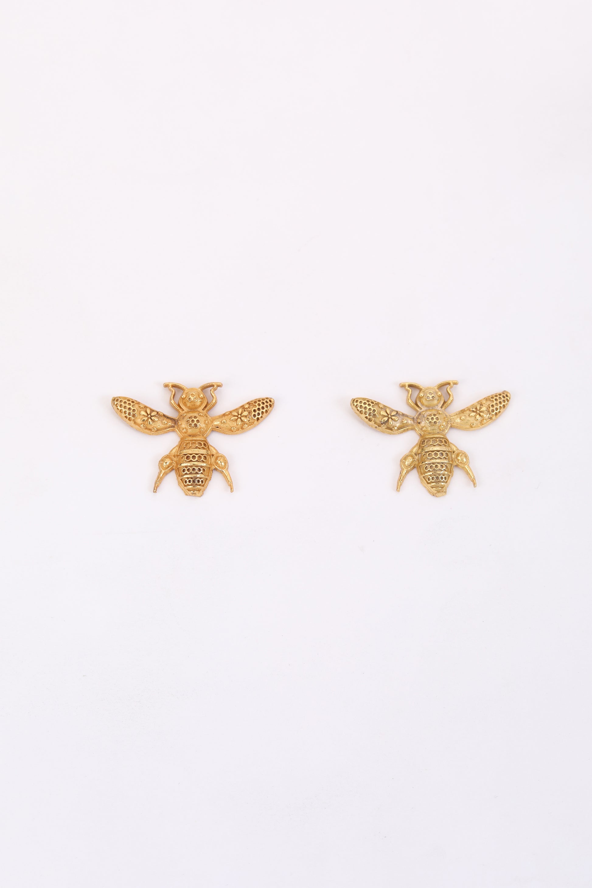 Buzzin Studs jewellery in 24K gold plating | XAGO Luxe