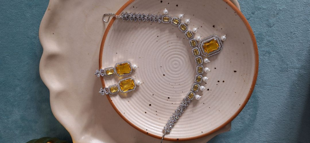 LE HAELYN WHITE-PLATED YELLOW AD-STUDDED JEWELLERY SET