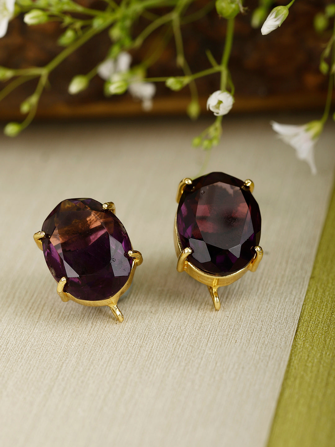 AARVI AMETHYST ONYX GOLD PLATED STUDS jewellery in 24K gold plating | XAGO Luxe