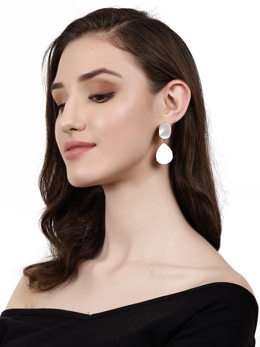 AVANI MOTHER OF PEARL CONVERTIBLE DROP EARRINGS jewellery in 24K gold plating | XAGO Luxe