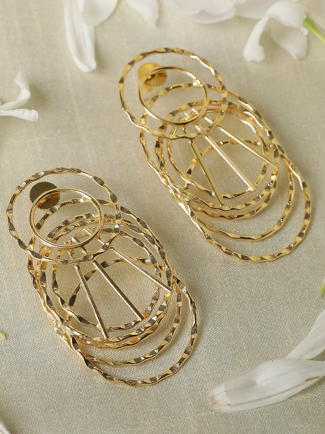 CORDELLA STUDS EARRINGS jewellery in 24K gold plating | XAGO Luxe