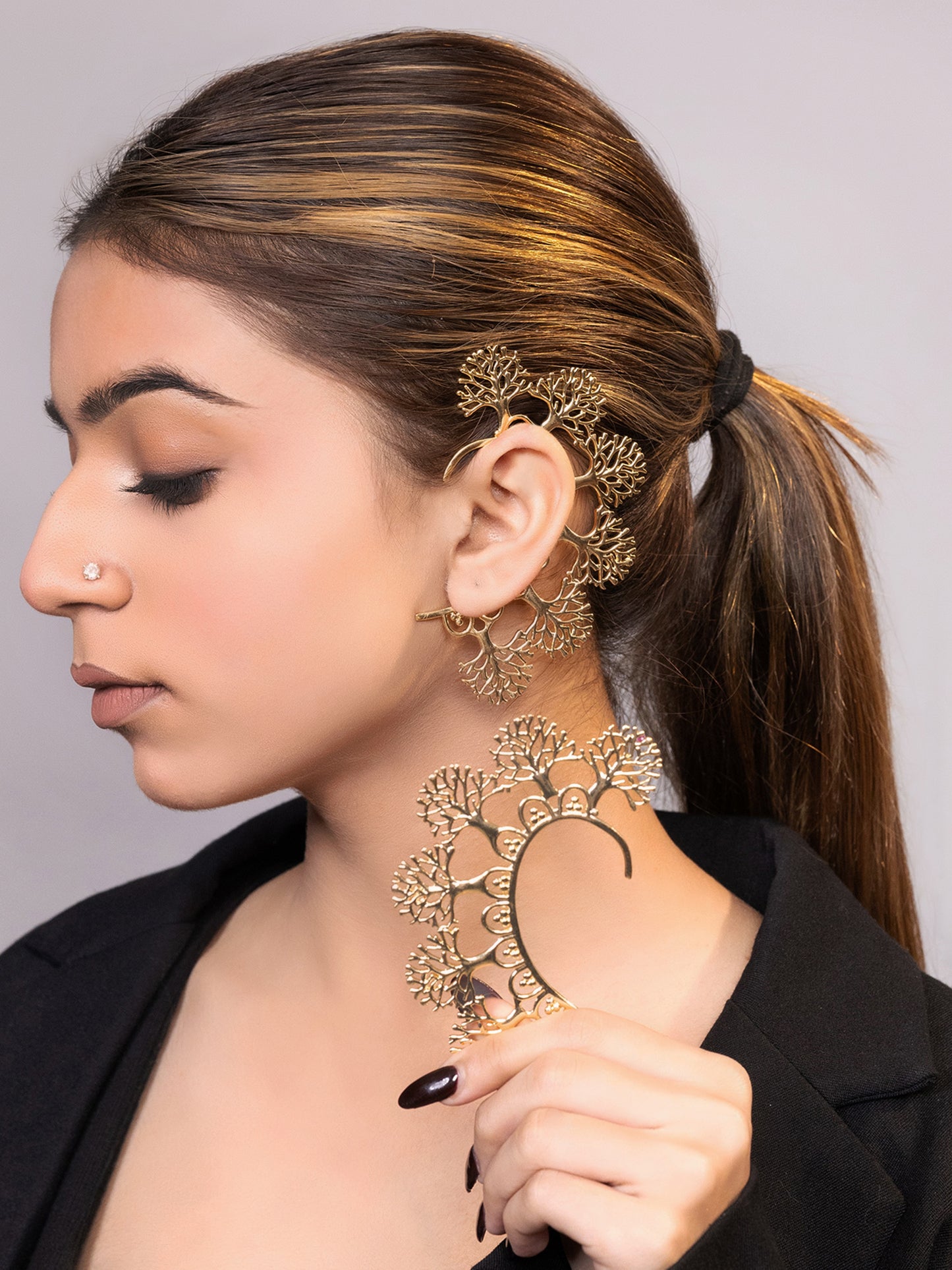 LE MUKUTA GOLD PLATED CUFF EARRINGS jewellery in 24K gold plating | XAGO Luxe