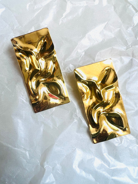 SALVIA STUDS EARRINGS jewellery in 24K gold plating | XAGO Luxe