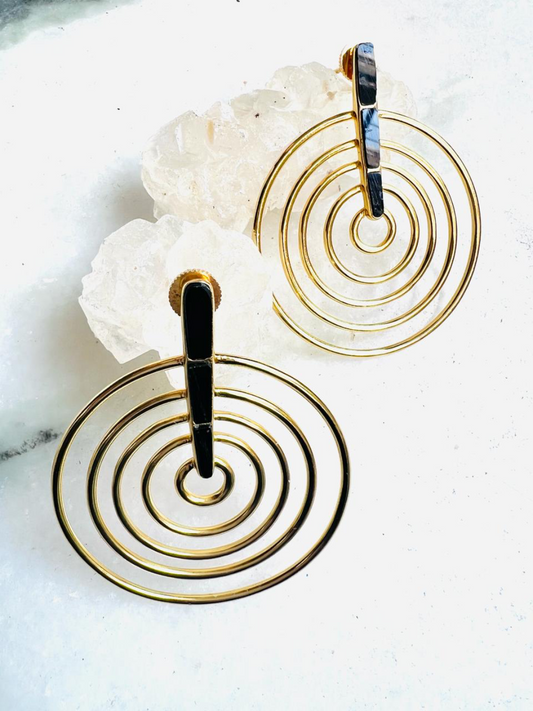 BELVA STUDS EARRINGS jewellery in 24K gold plating | XAGO Luxe