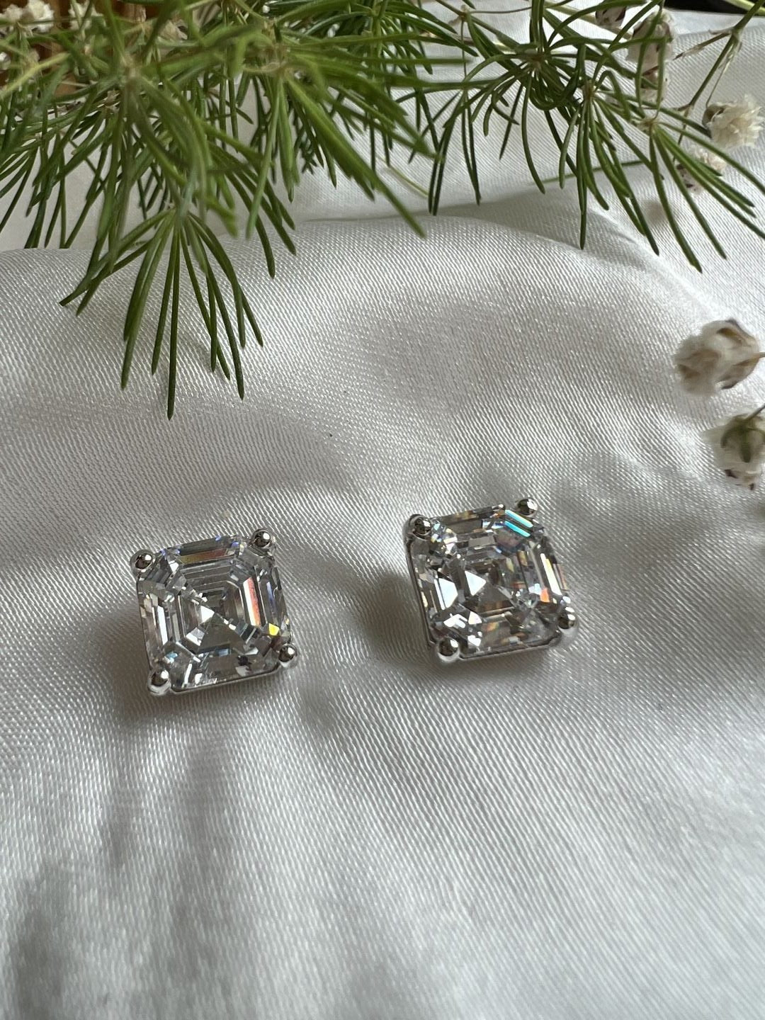 LE MARTIN SILVER PLATED WHITE SQUARE SHAPED STUD EARRINGS jewellery in 24K gold plating | XAGO Luxe