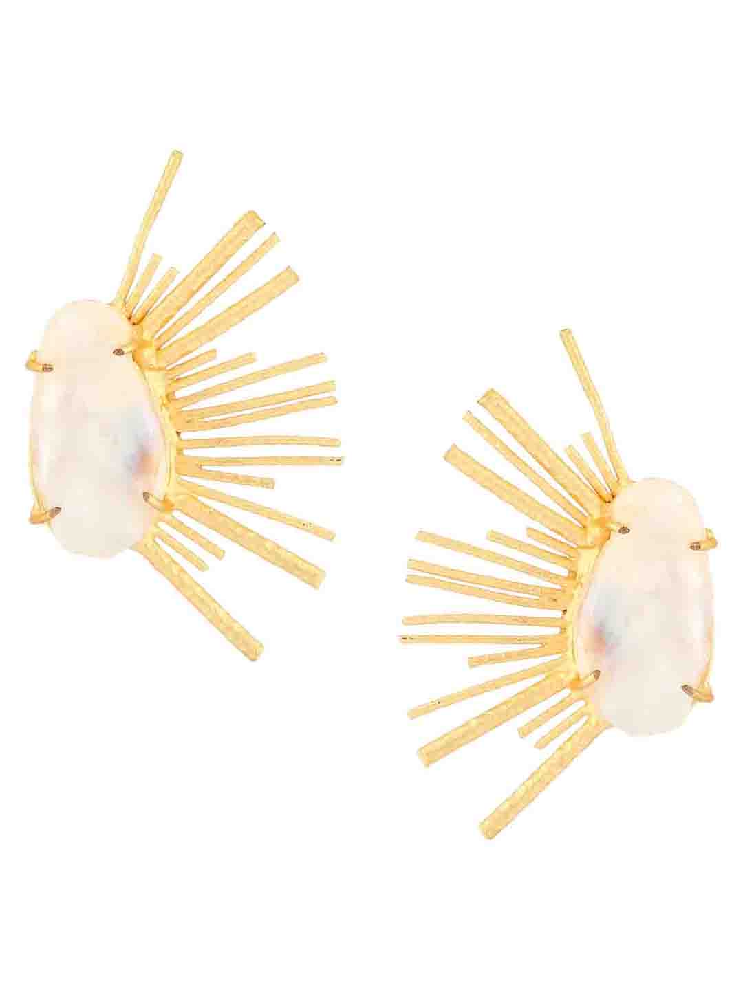 AMELIA FRESH WATER PEARL EARRINGS jewellery in 24K gold plating | XAGO Luxe
