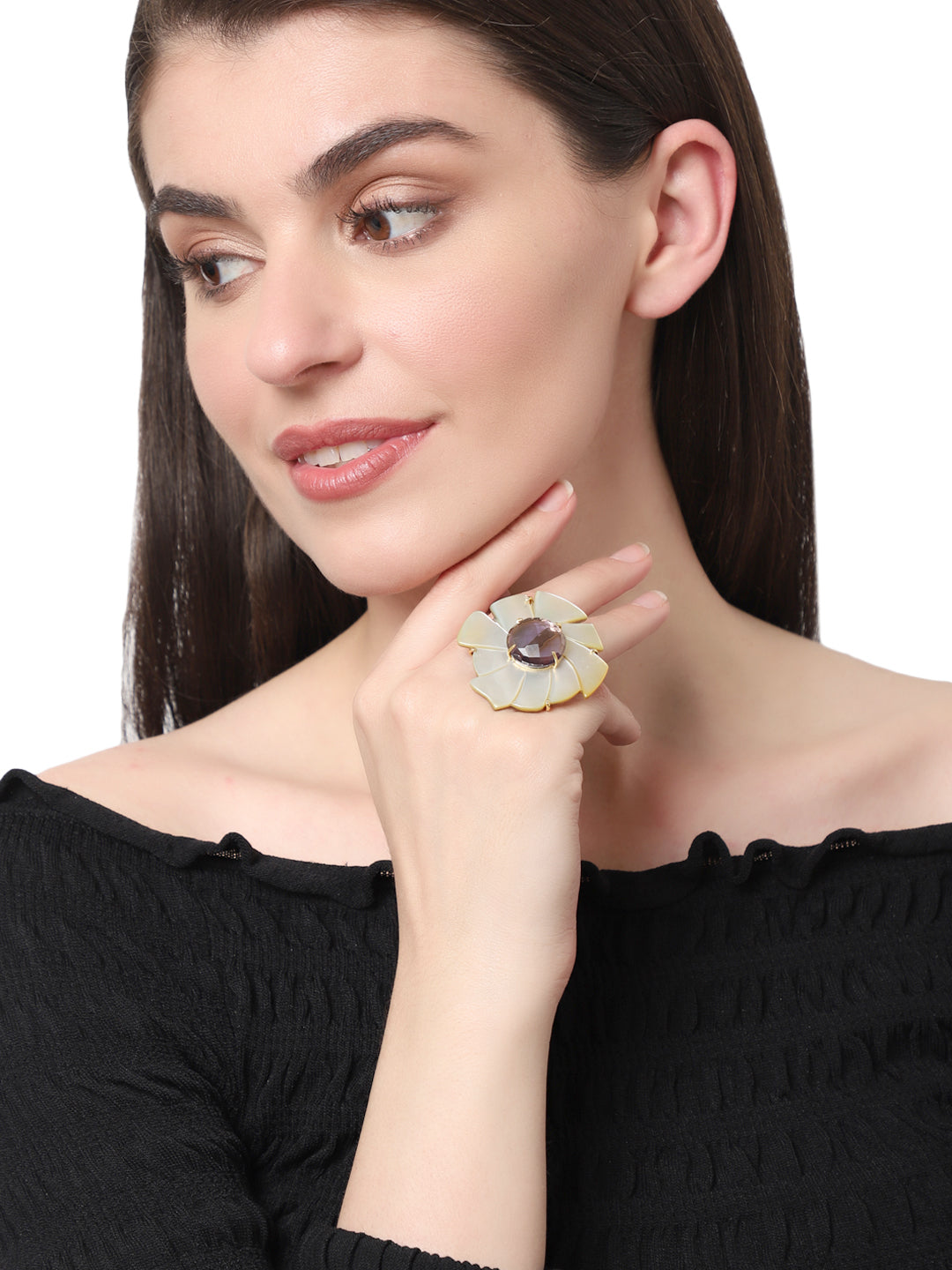ODESSA MOTHER OF PEARL & AMETHYST RING jewellery in 24K gold plating | XAGO Luxe