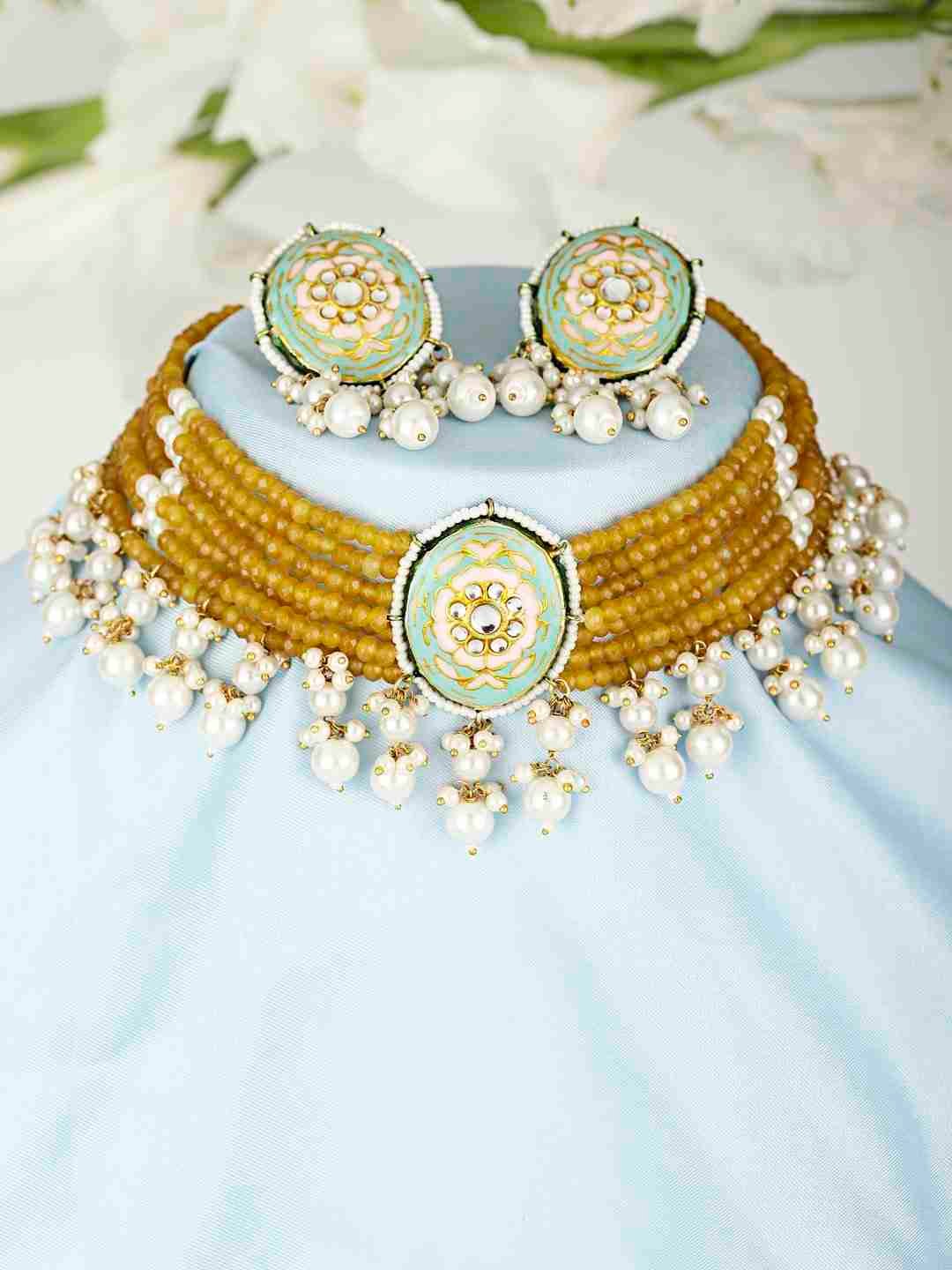 SALEENA YELLOW AND WHITE PEARLS KUNDAN NECKLACE SET jewellery in 24K gold plating | XAGO Luxe