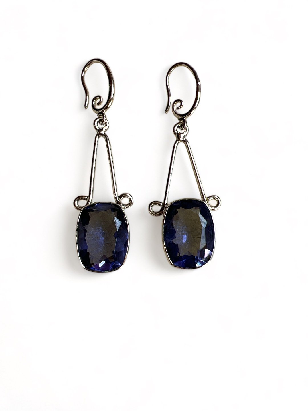 LE MATEO SILVER TONED PURPLE TEARDROP SHAPED DROP EARRING
