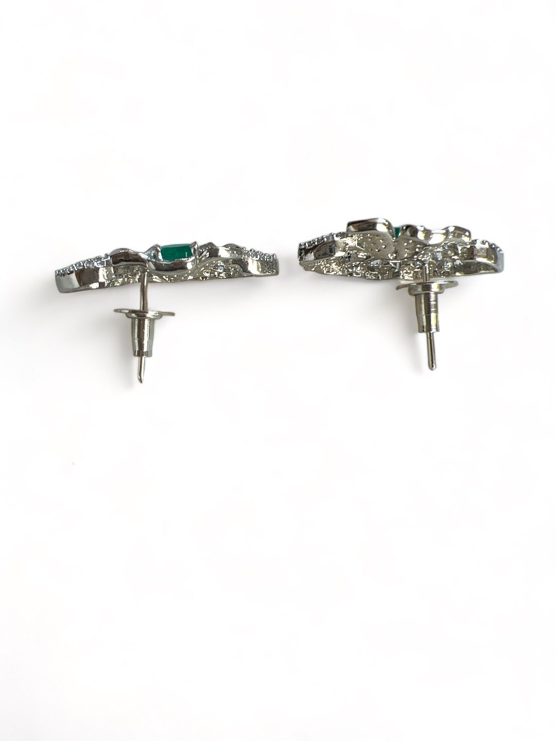 LE AMOR SILVER-PLATED & GREEN AD-STUDDED jewellery in 24K gold plating | XAGO Luxe