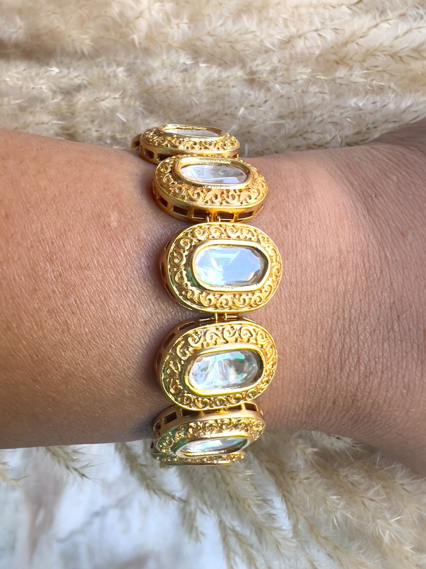 LE PILAR GOLD PLATED AND WHITE KUNDAN BRACELET jewellery in 24K gold plating | XAGO Luxe