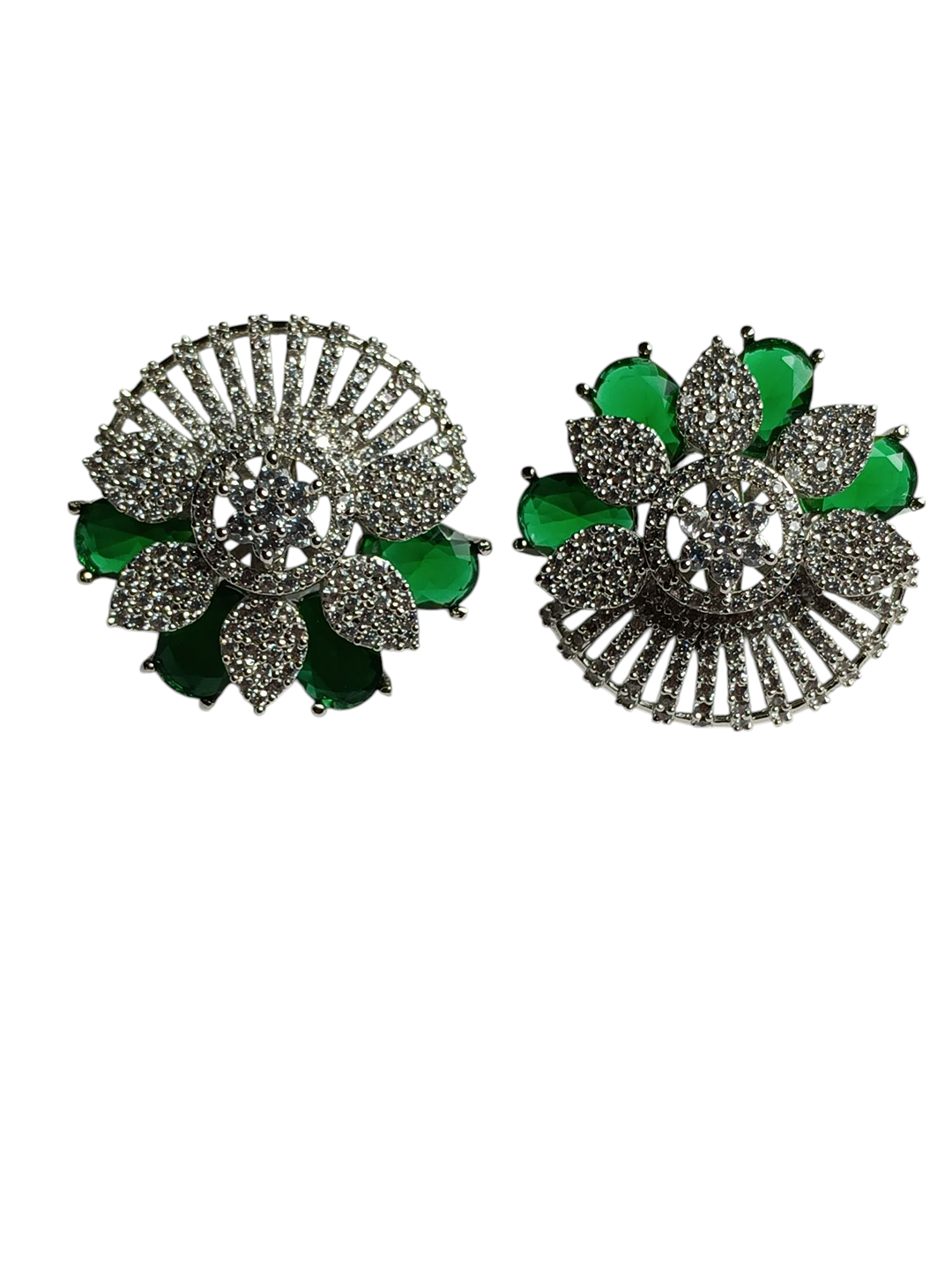 LE Lavanya green studs