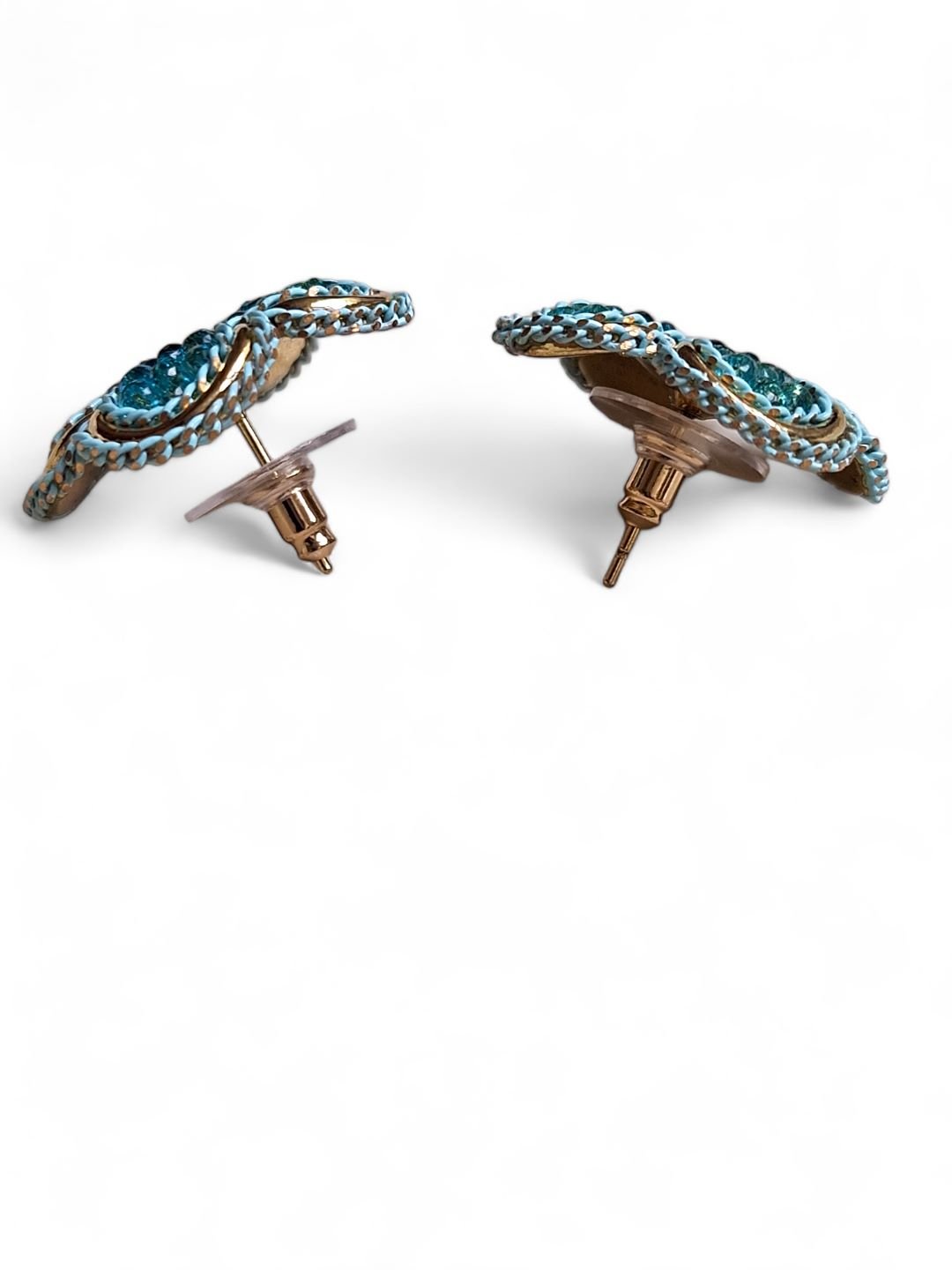 LE ISABEL GREEN FLORAL SHAPE STUDS EARRINGS