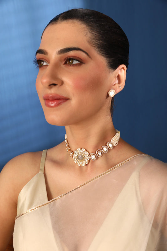 Le Kusum White Stud Earring Brass 22K Gold XAGO Luxe