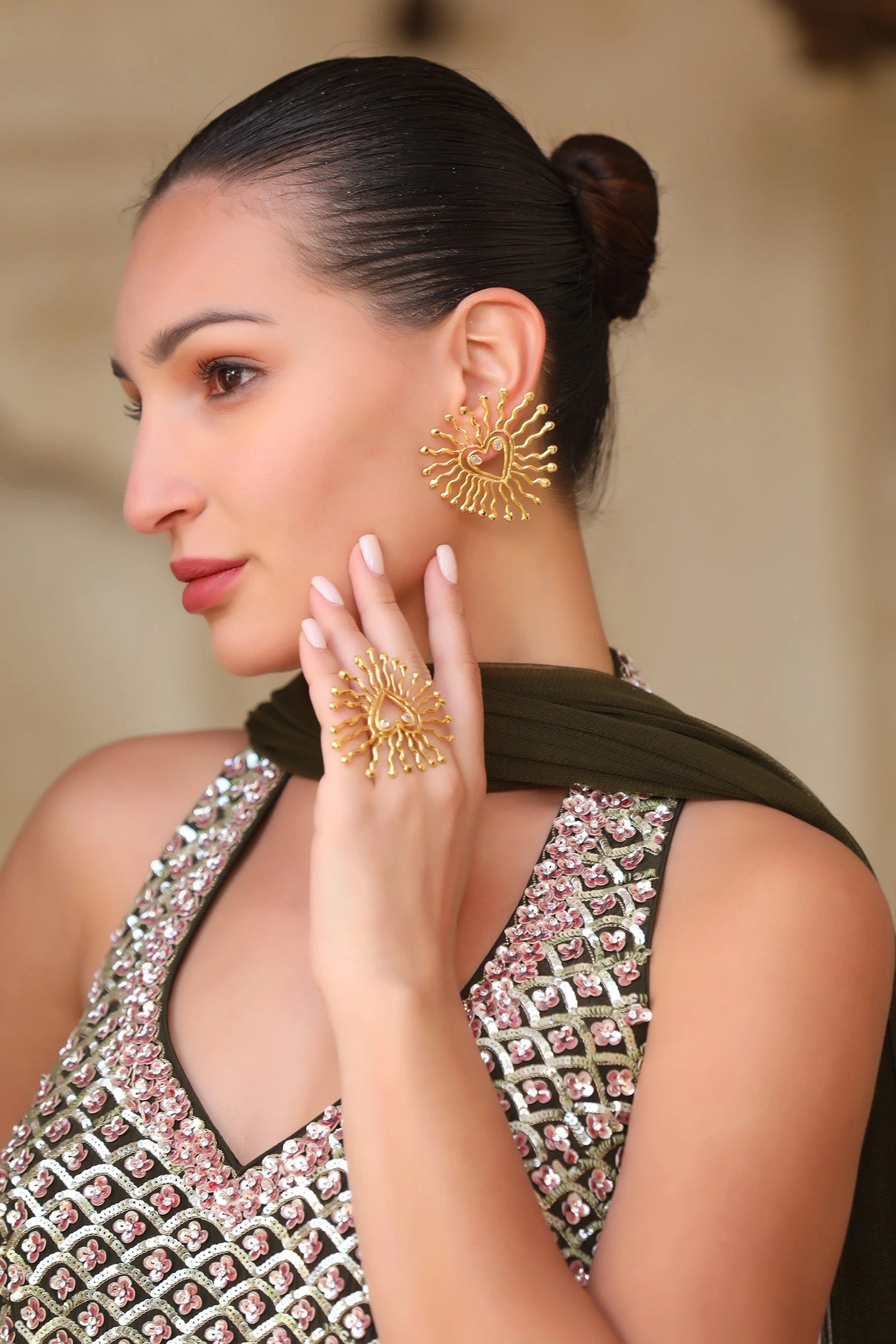 Xago Celeste Heart Earrings – Gold-Tone Statement Heart Studs