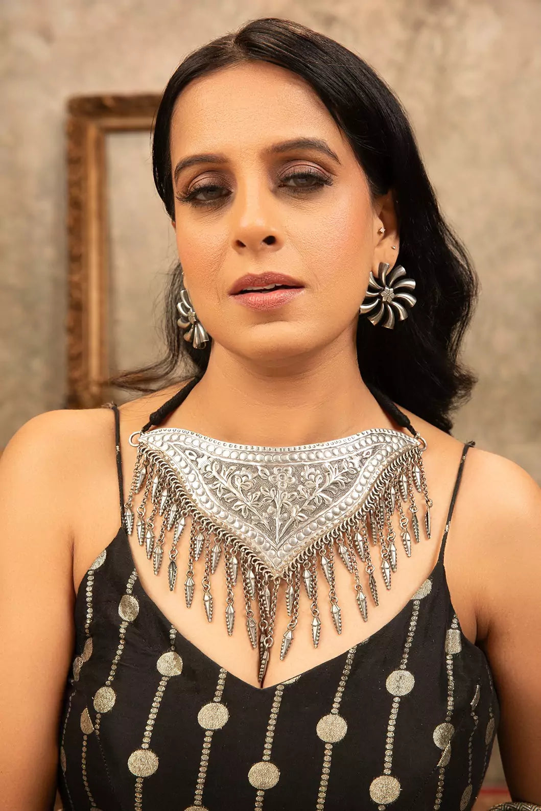 Dhanshree Sliver Oxidised Necklace Set with Earrings