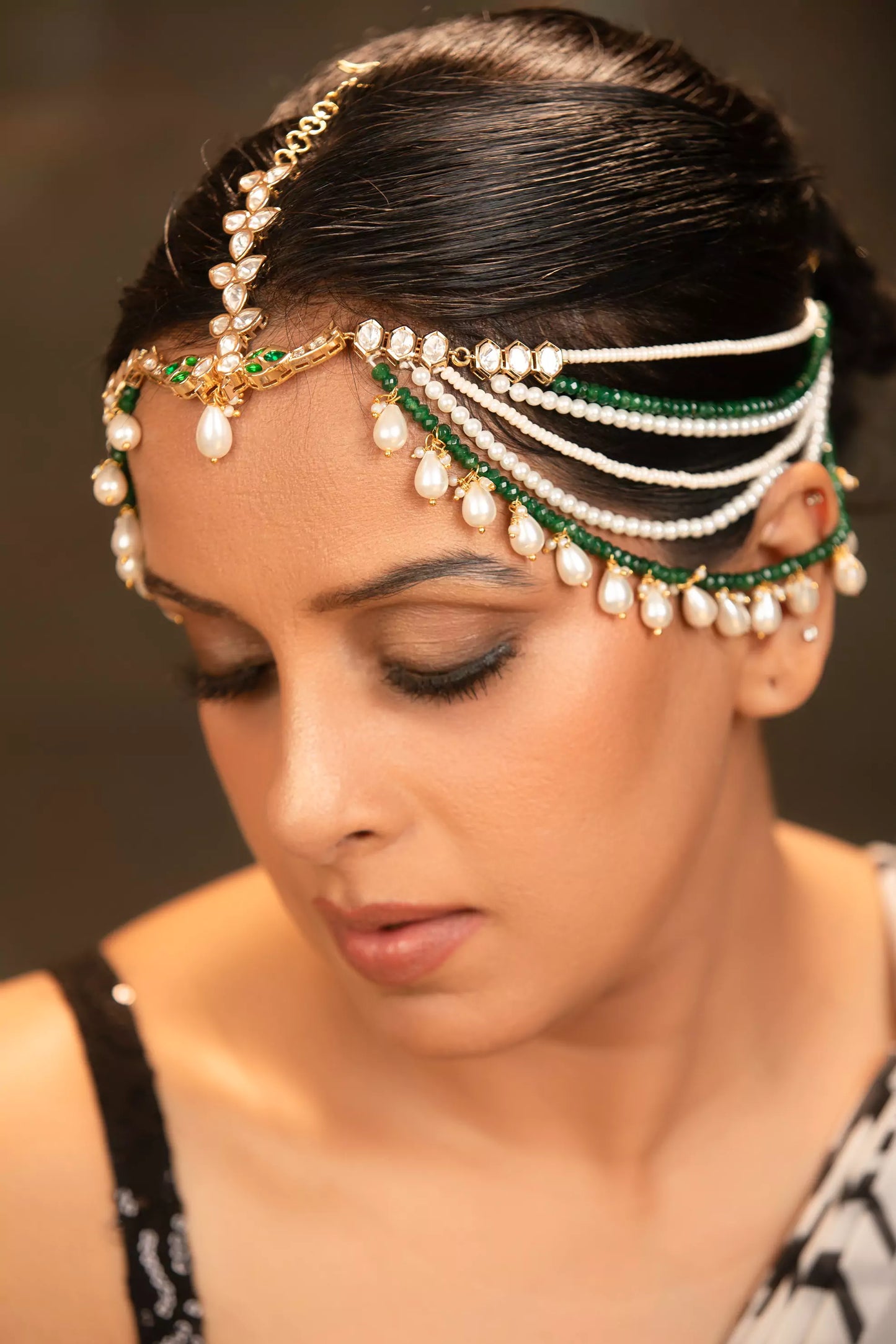 Nivriti Pearl and Moissanite Polki Maangtika