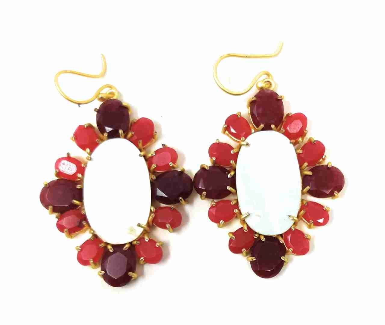 WILLA MOP EARRING WITH RED ONYX