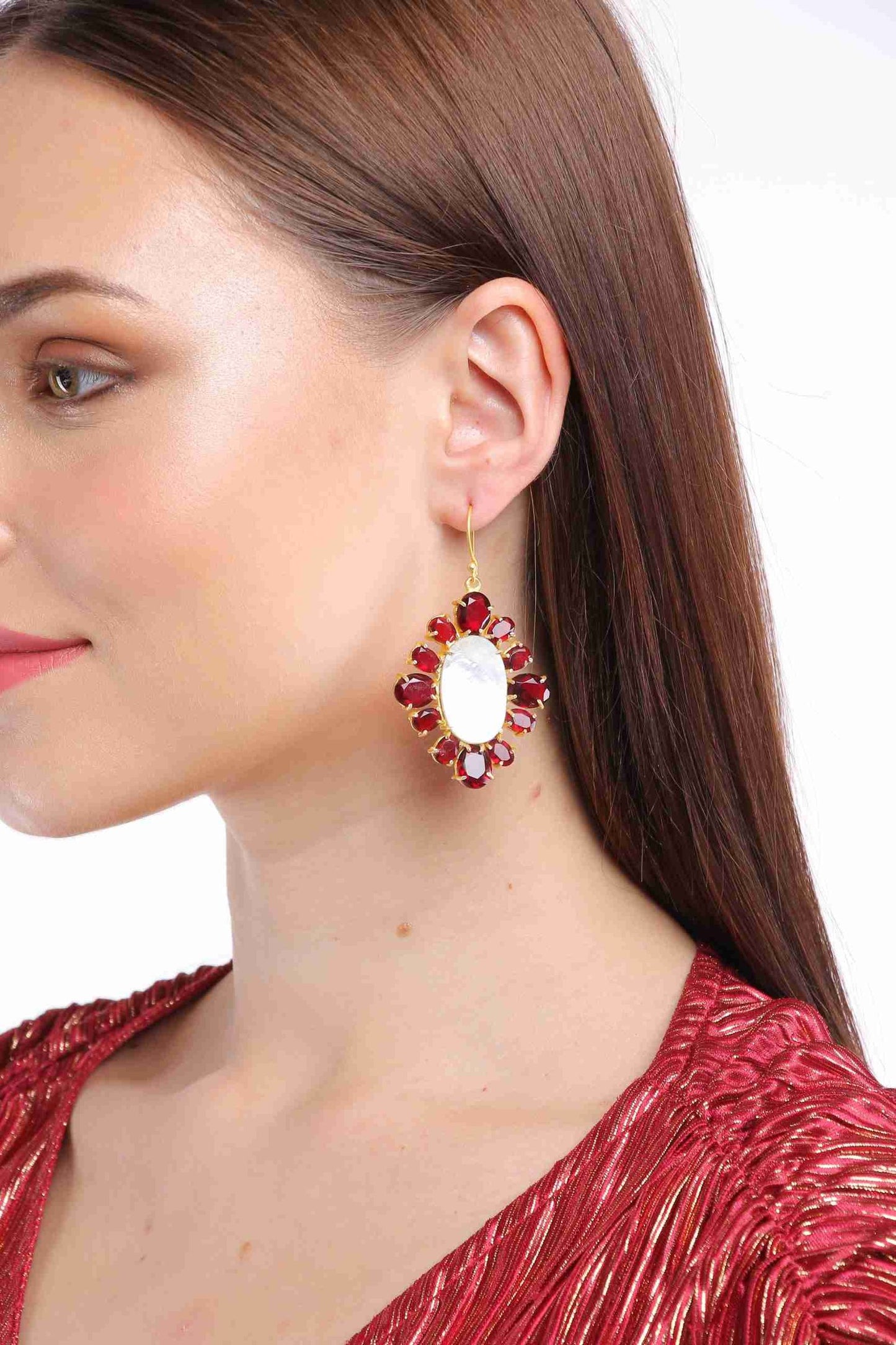 WILLA MOP EARRING WITH RED ONYX