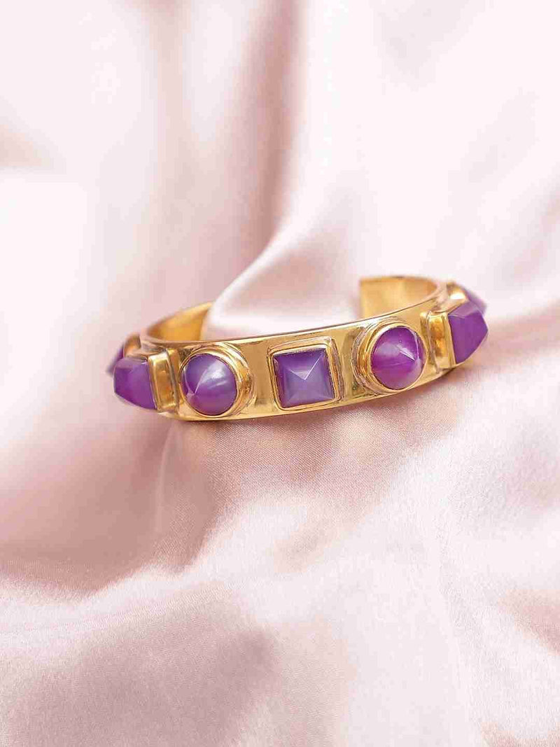 ARINYA AMETHYST HANDCUFF statement earrings in 24K gold plating | XAGO Luxe