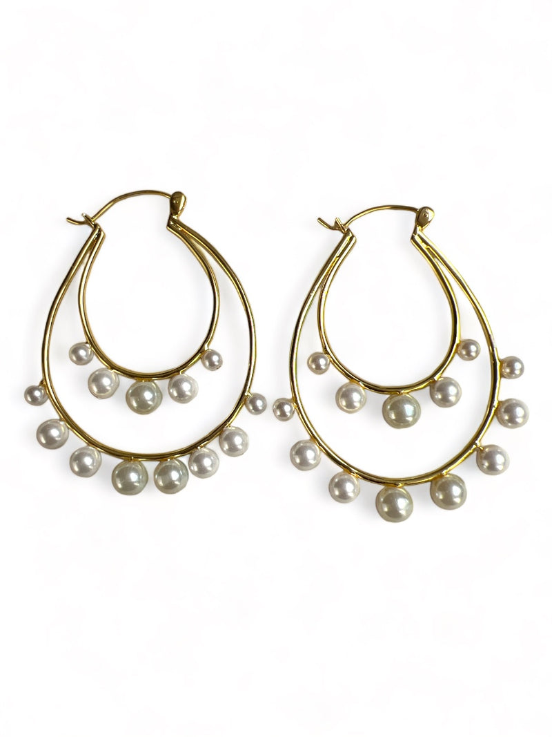VELORA HOOPS EARRINGS jewellery in 24K gold plating | XAGO Luxe
