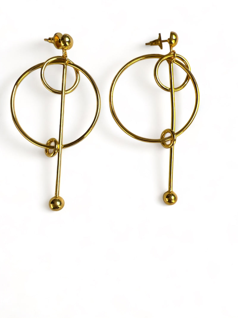 TANQUIL HOOPS EARRINGS jewellery in 24K gold plating | XAGO Luxe