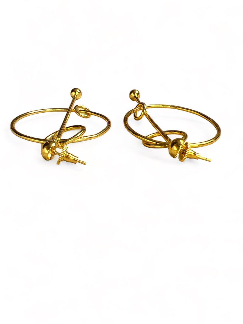 TANQUIL HOOPS EARRINGS jewellery in 24K gold plating | XAGO Luxe
