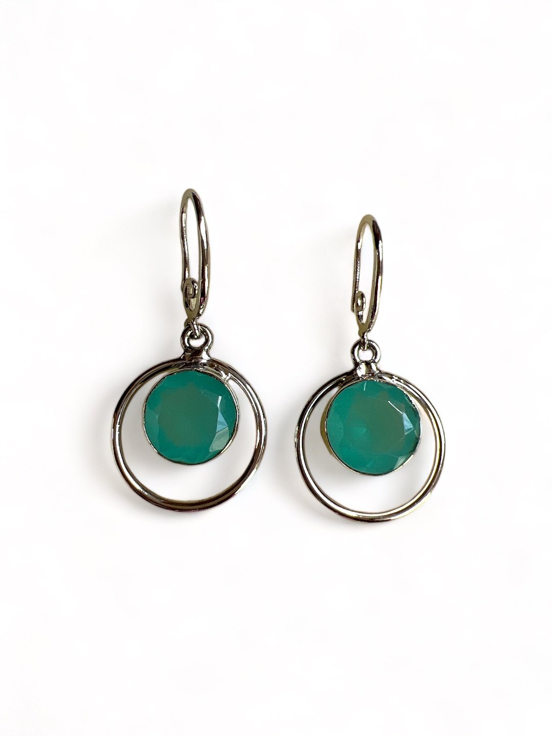 SILVER TONED BLUE CIRCULAR SHAPED DROP EARRING