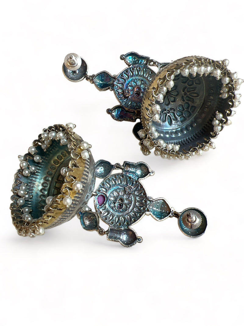 LE DIEGO SILVER-TONED FLORAL SHAPED JHUMKA EARRINGS jewellery in 24K gold plating | XAGO Luxe