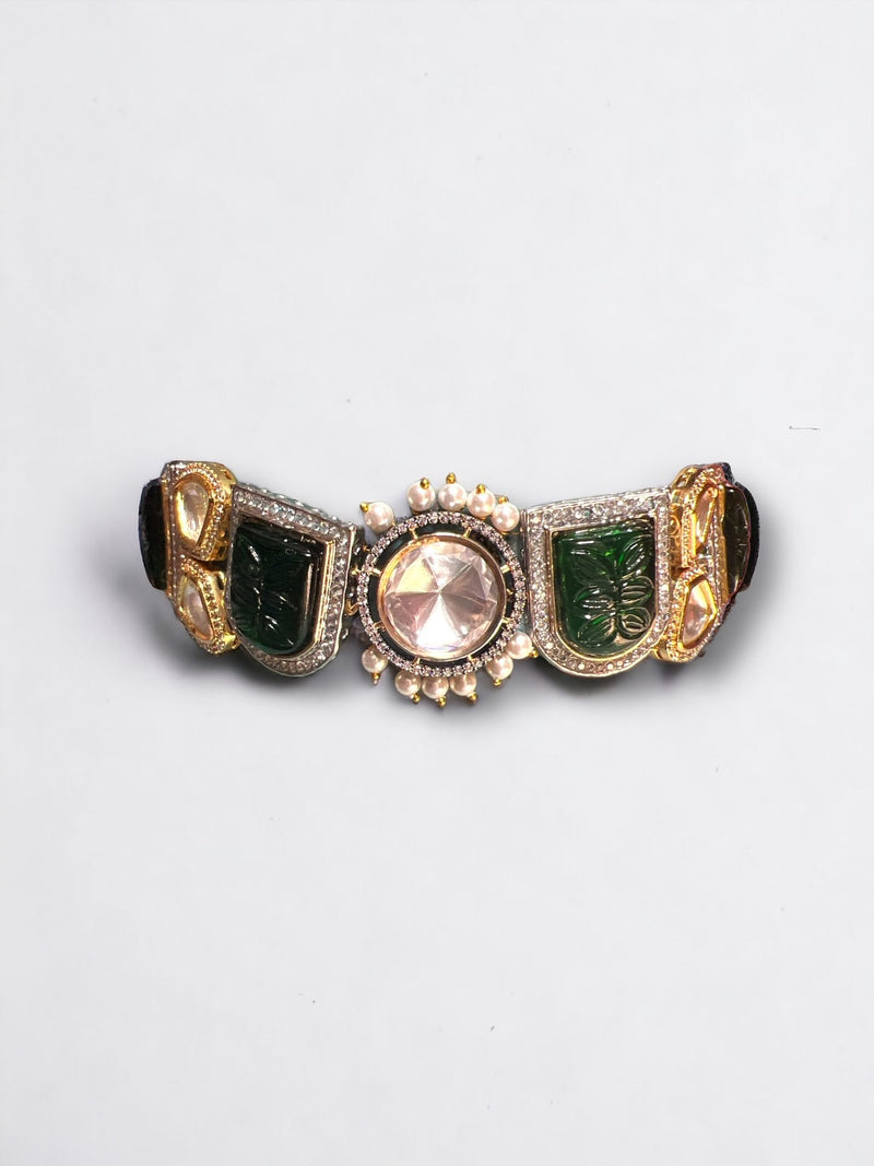 LE ADORA GOLD PLATED GREEN KUNDAN STUDDED NECKLACE jewellery in 24K gold plating | XAGO Luxe