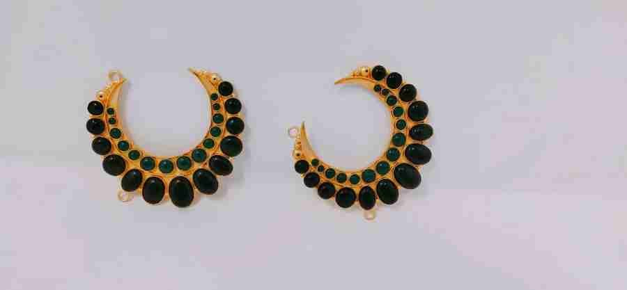 MOON SHAPE ONYX STUDDED PENDEN - Image 2