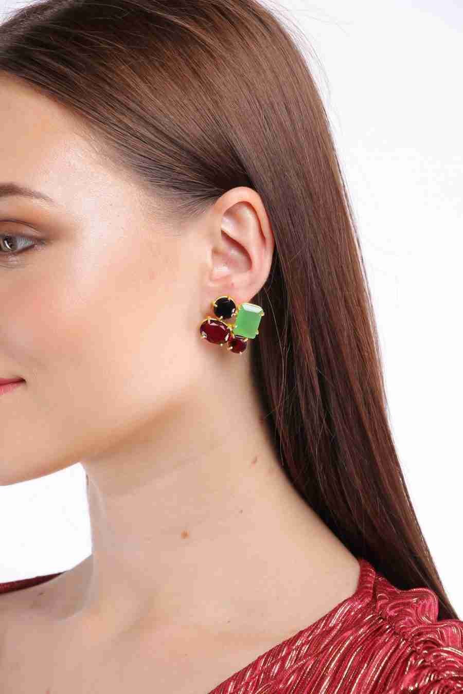 OLALLA GREEN CHACLEDONY, BLACK ONYX AND GARNET STUDS