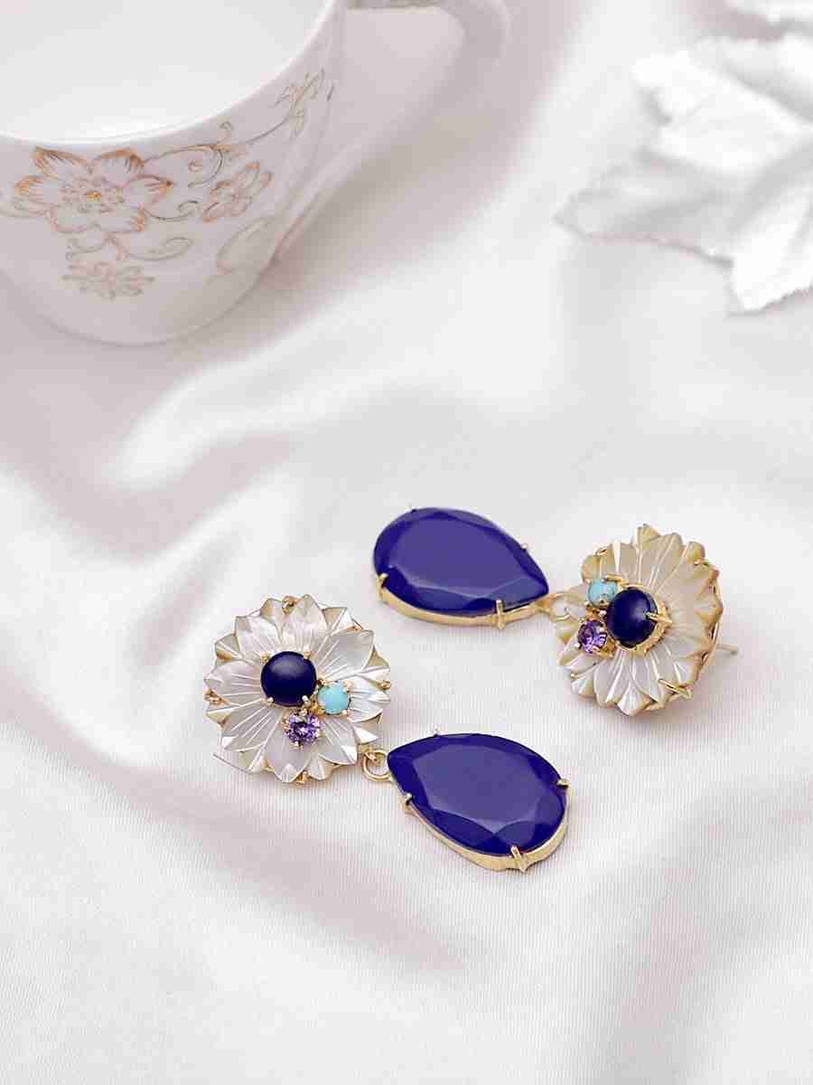 MINERVA LAPIS AND MOTHER OF PEARL EARRINGS - Image 2