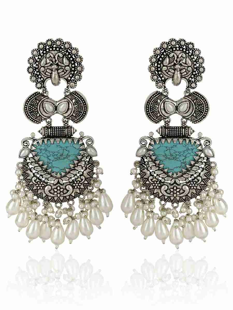 TARINI  SILVER PLATED EARRINGS - Image 4