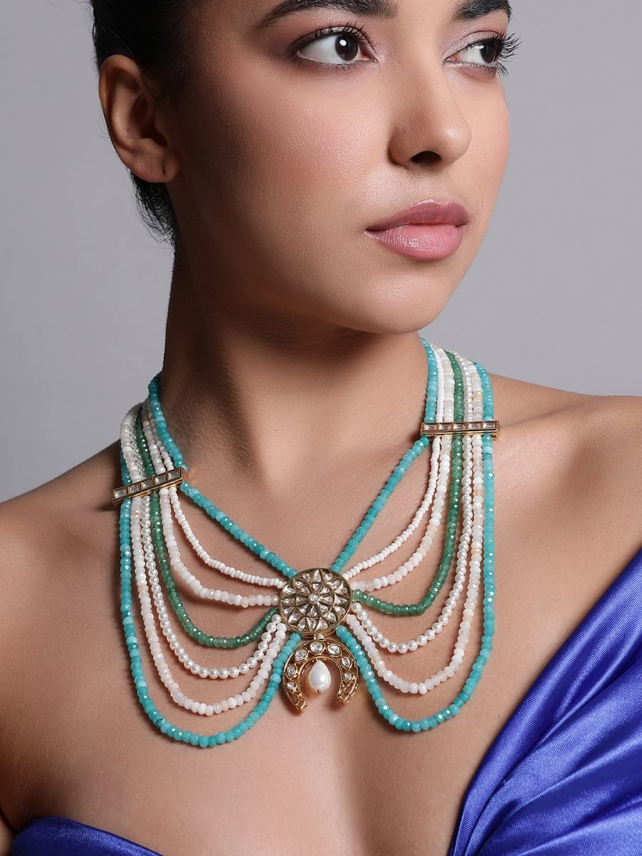 LE ELYSIA KUNDAN AND PEARL NECKLACE SET