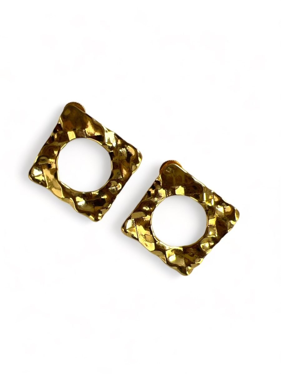 OLIVIA STUDS EARRINGS - Image 3