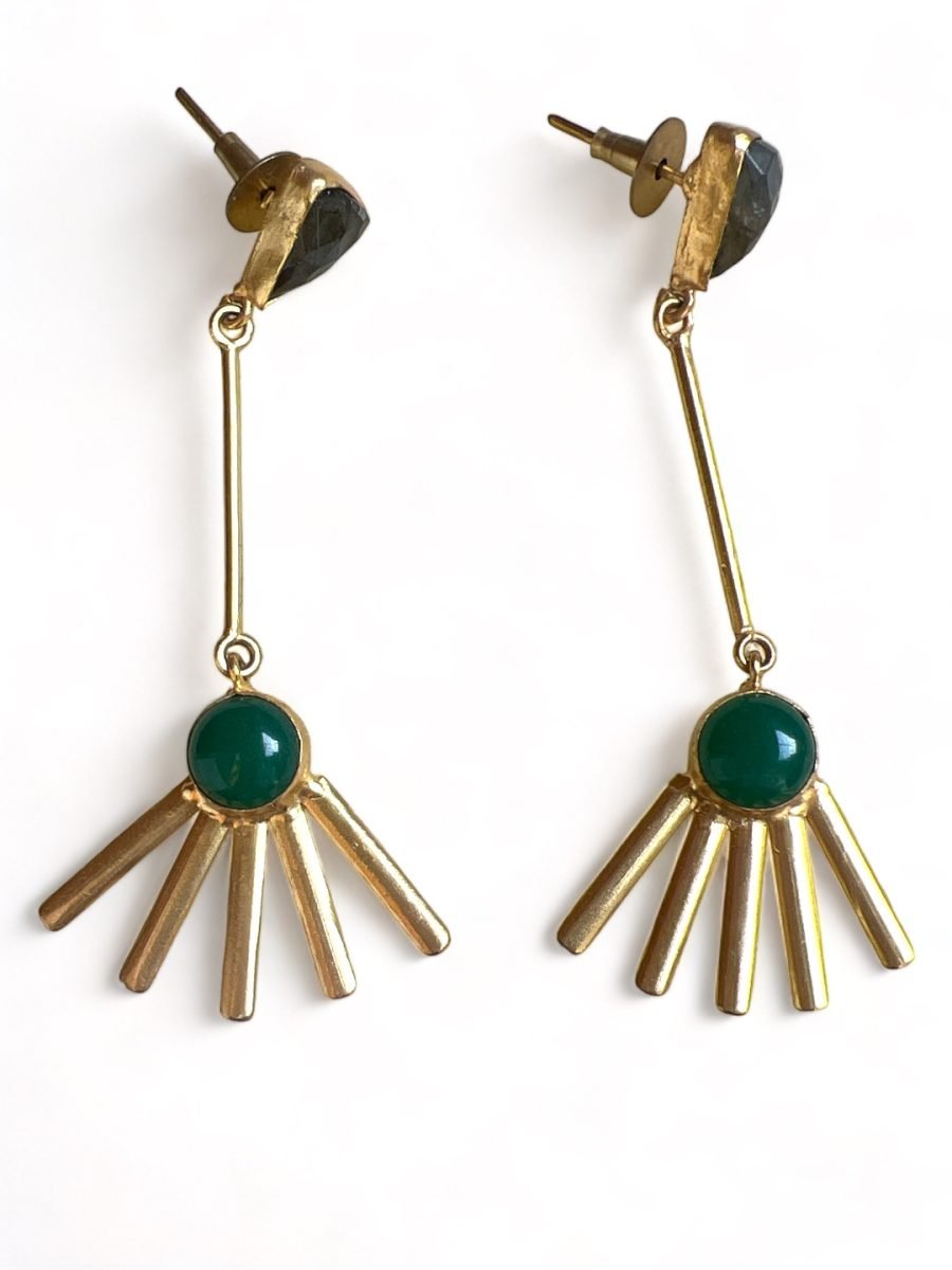 GOLD TONED GREEN TEARDROP SHAPED DROP EARRING - Image 3