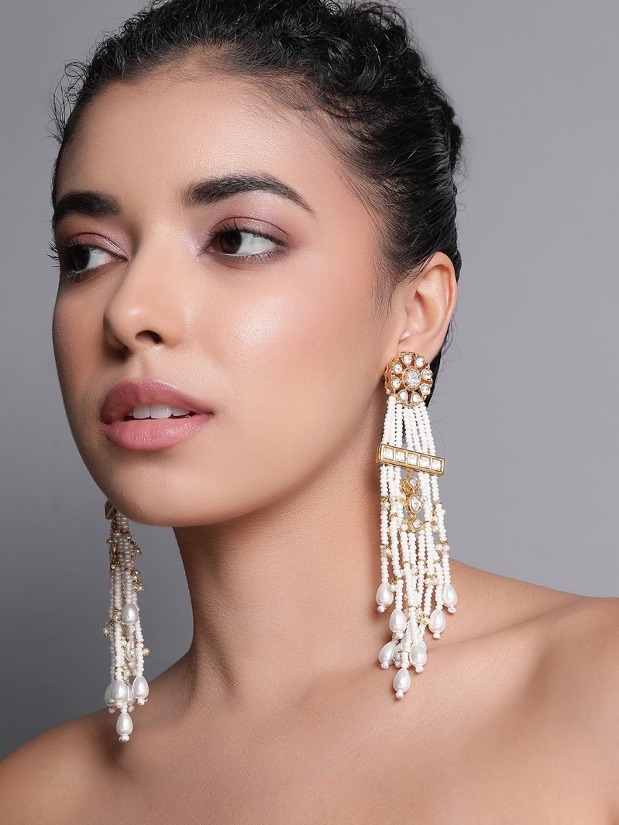 LE ELEONORA PEARL &KUNDAN EARRINGS