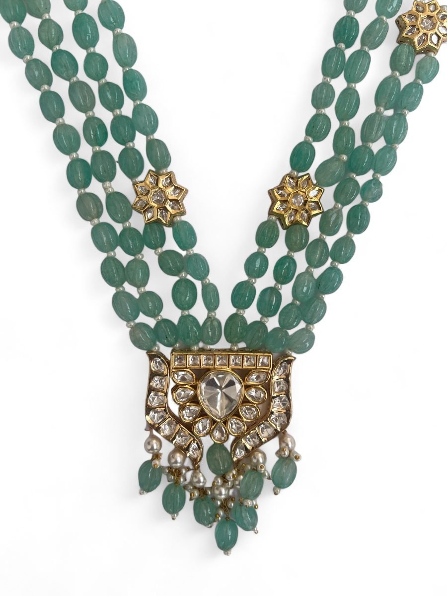 LE MANUEL SEA GREEN BEADS & WHITE KHUNDAN LONG NECKLACE SET - Image 4