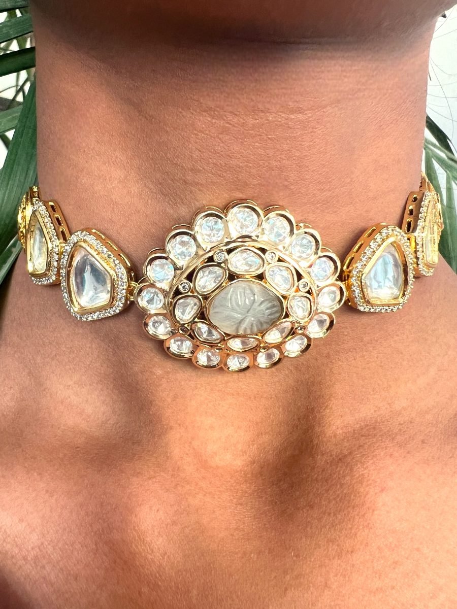 LE HANA GOLD AND WHITE KUNDAN NECKLACE - Image 2