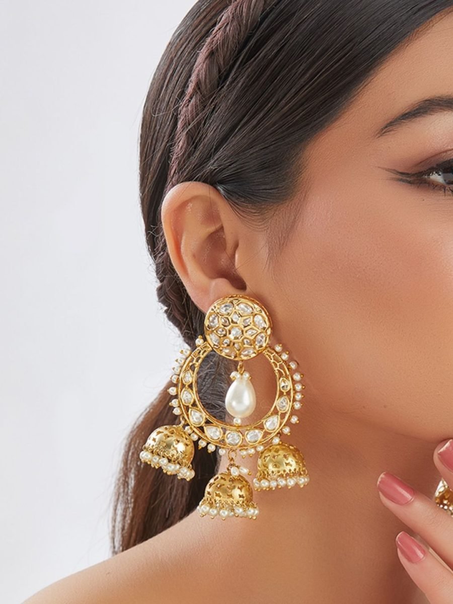 LE GILA PEARL & KUNDAN CHANDBALI EARRINGS