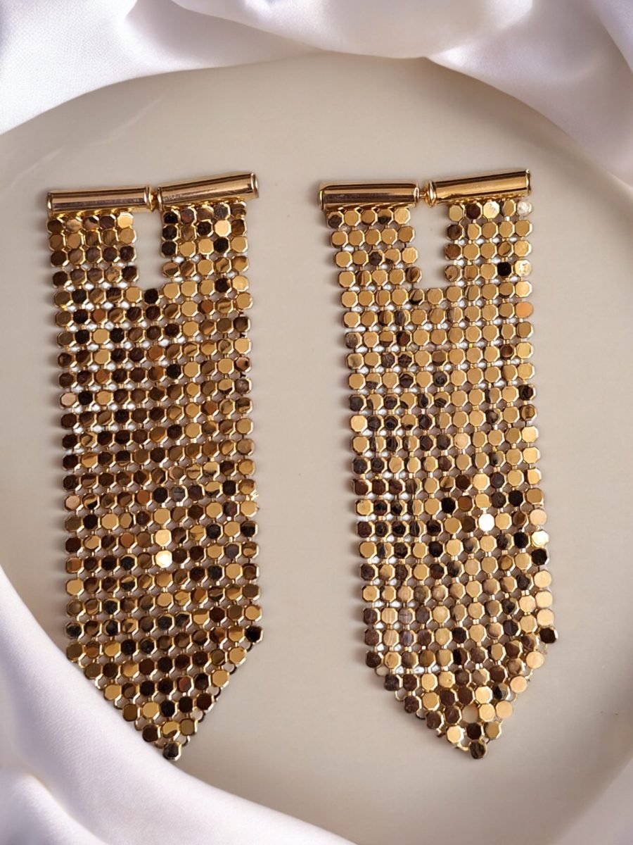 LE DANIEL GOLD PLATE CONTEMPORARY SHAPDE DROP EARRINGS