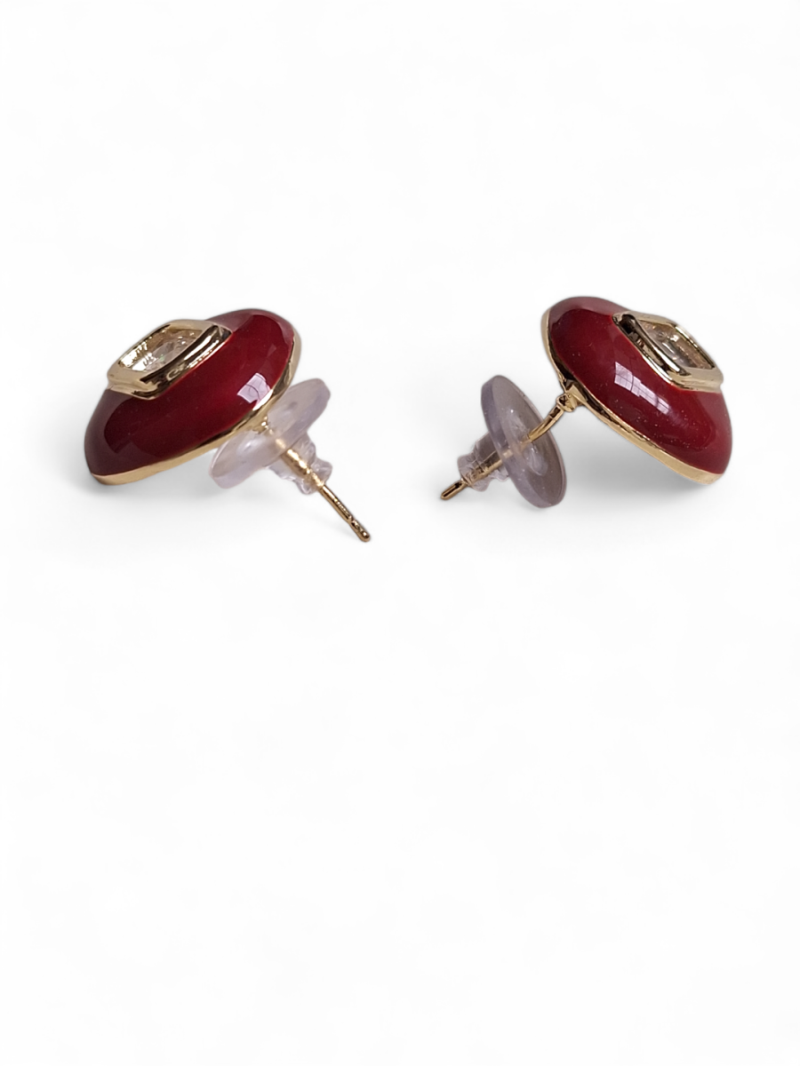 LE MARIANA RED CONTEMPORARY SHAPE STUDS EARRINGS - Image 4