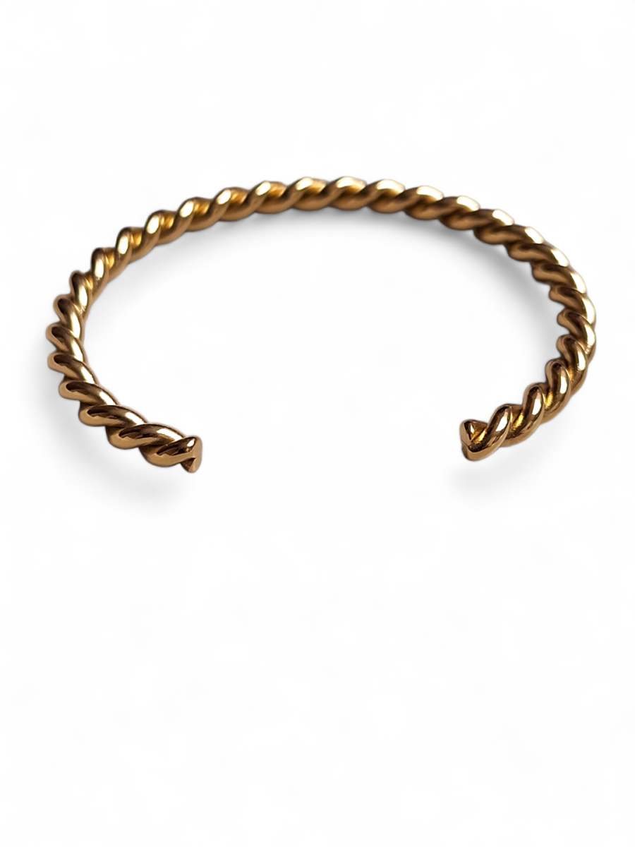 LE ALONDRA GOLD PLATED CUFF BRACELET - Image 3